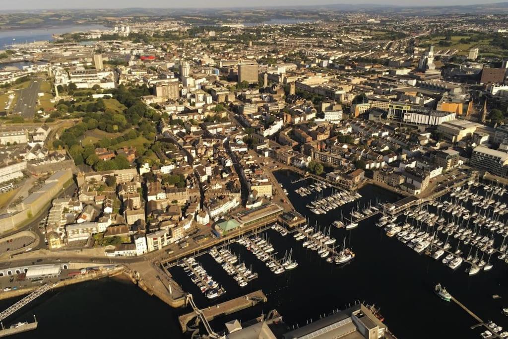 Barbican, Plymouth Outstanding Luxury Apartment Extérieur photo